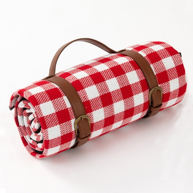 Buy Waterproof Outdoor Camping Mat Picnic Blanket Online Australia at BargainTown